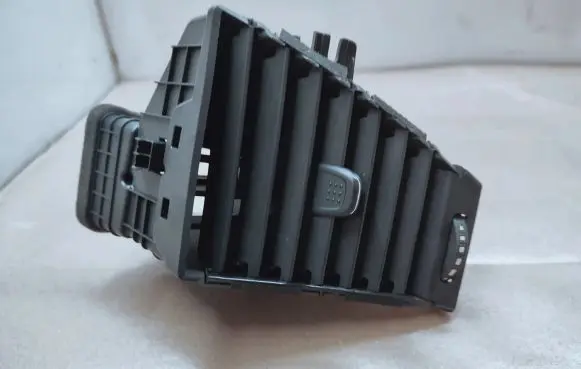 Opel Mokka X Dash center air vent grill 42514221