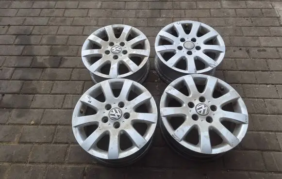 Volkswagen Touran II R15 alloy rim 1K0601025AQ