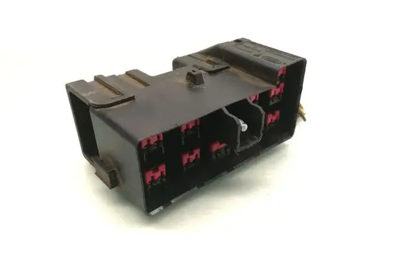 Land Rover Discovery 3 - LR3 Fuse module 3M57-14489-DNA 0-1241785-2