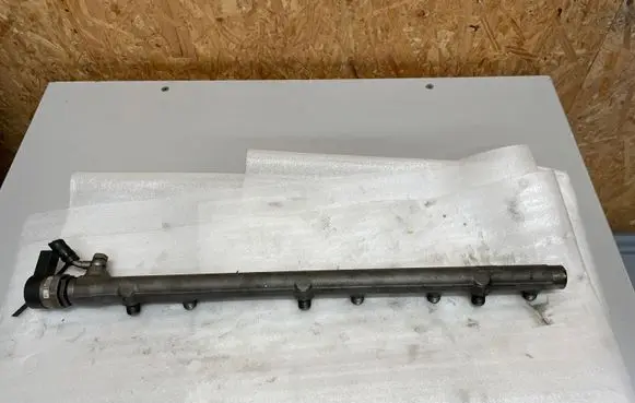BMW 5 E60 E61 Fuel main line pipe 779961002