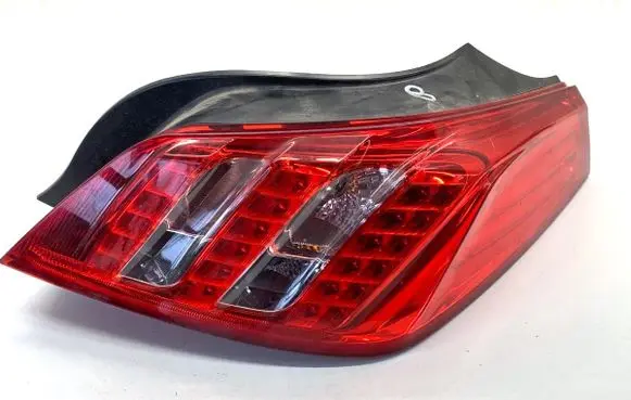 Peugeot 508 Rear/tail lights 9686293680