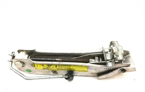 Audi A4 S4 B7 8E 8H Lift Jack 8E011031C