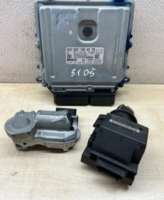 Mercedes-Benz E W211 Engine ECU kit and lock set A6421504579 2115452308 A2034621130