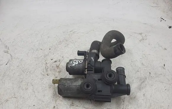 BMW 3 E46 Coolant heater control valve 8369807