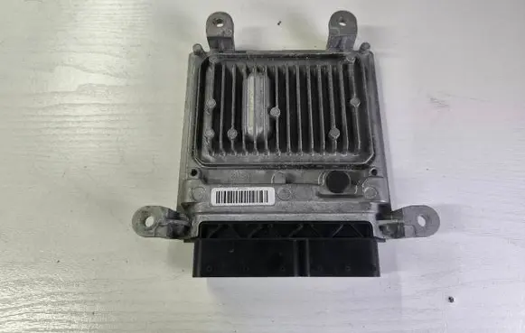Mercedes-Benz C W205 Engine control unit/module A6519005203 A6519014502 28519253AY42