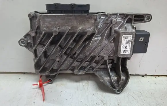 Peugeot 2008 II Gearbox control unit/module S27658198 0260005015
