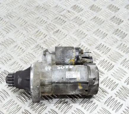 Volkswagen Polo V 6R Starter motor 4280008853 02M911024J