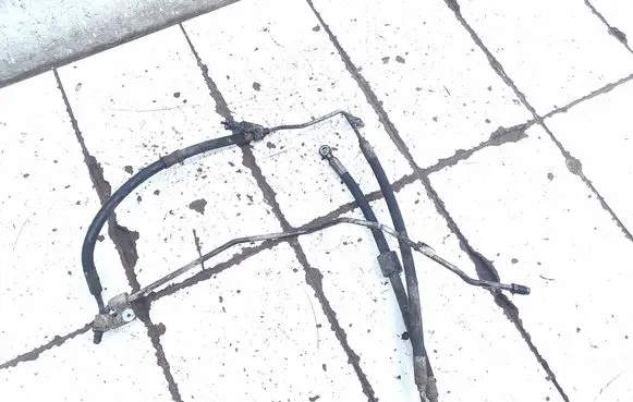 BMW 5 E60 E61 Power steering hose/pipe/line 6767093