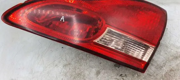 Toyota Avensis Verso Tailgate rear/tail lights 4441E137654