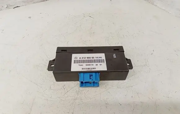 Mercedes-Benz E W212 Air suspension control unit module (rear) A2129006514