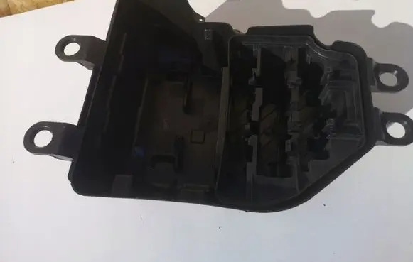Mercedes-Benz GLE (W166 - C292) Fuse module