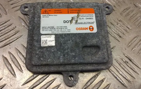 Land Rover Evoque I Headlight ballast module Xenon 10R044663