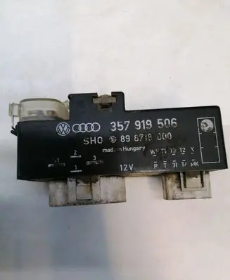 Volkswagen Sharan Coolant fan relay 357919506 898718000