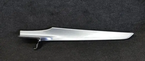 Dashboard glove box trim