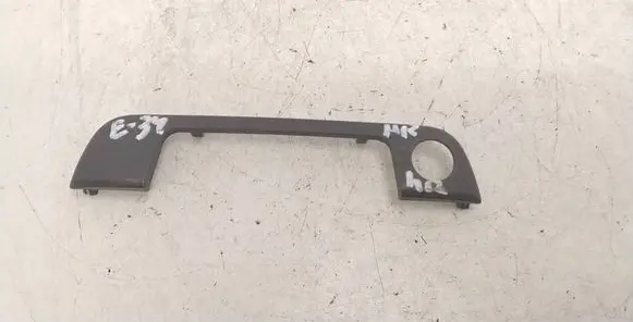 BMW 5 E34 Front door handle cover 51211960931 531652