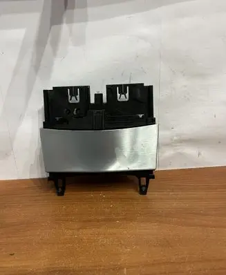 Mercedes-Benz C W204 Car ashtray A2046801350 D852