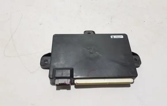 Tesla Model X Door control unit/module 104549010F