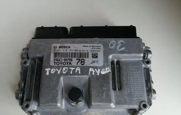 Toyota Aygo AB10 Engine control unit/module 896610H780 0261S101DA
