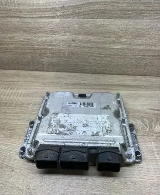 Peugeot 406 Engine control unit/module 9652183480 0281011520