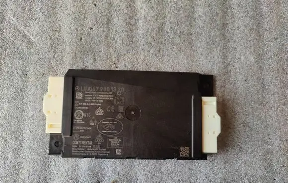 Mercedes-Benz A W177 Keyless (KESSY) go control unit/module A1679001320