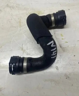 BMW X5 E70 Engine coolant pipe/hose 48oet