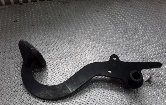 Mercedes-Benz Sprinter W901 W902 W903 W904 Brake pedal
