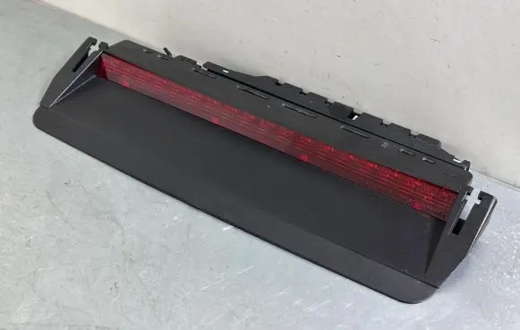Volkswagen PASSAT CC Third/center stoplight 3C8945087B