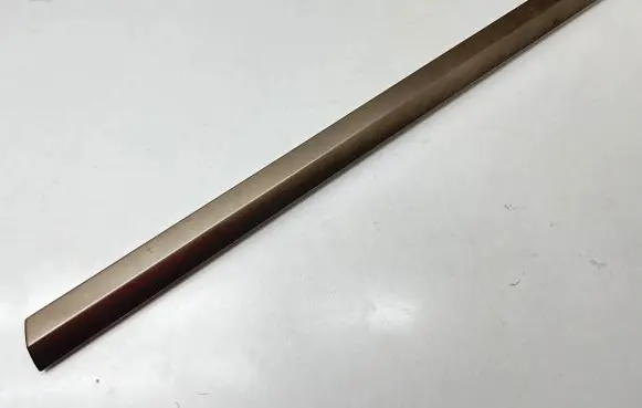 Volvo V70 Front door trim (molding) 30791066 39815425 404138884