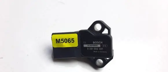 Volkswagen Touran I Air pressure sensor 0281002401 M5065