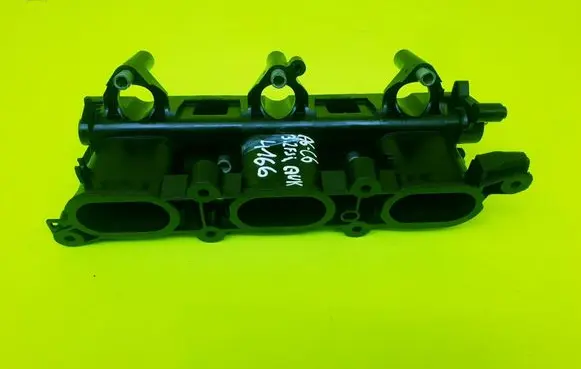 Audi A6 S6 C6 4F Intake manifold 06E133110H SB024