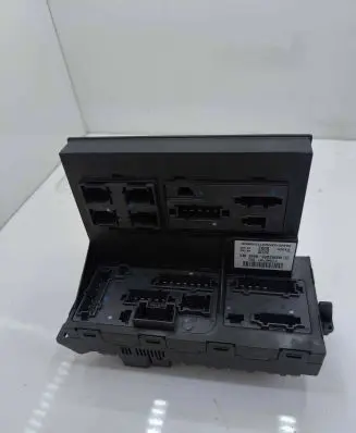 Mercedes-Benz E W211 Fuse module 2115457701