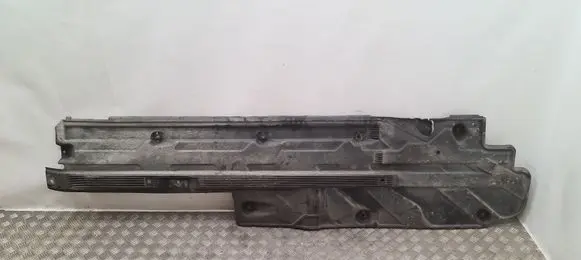 Mercedes-Benz C W204 Side bottom protection A2046101308