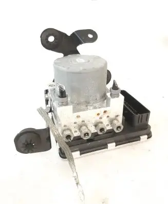 Volvo XC60 ABS Pump 32214804