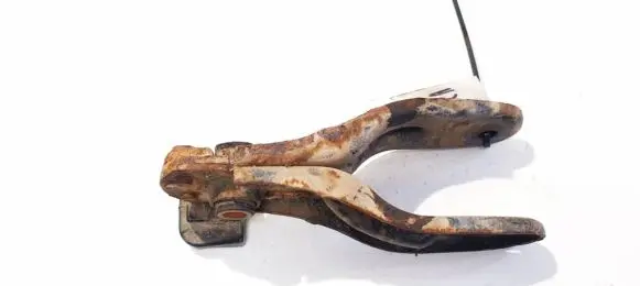 Peugeot 407 Engine mount bracket a000500