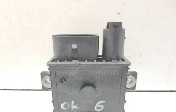 BMW 5 F10 F11 Glow plug pre-heat relay 0522140702 E2110022368