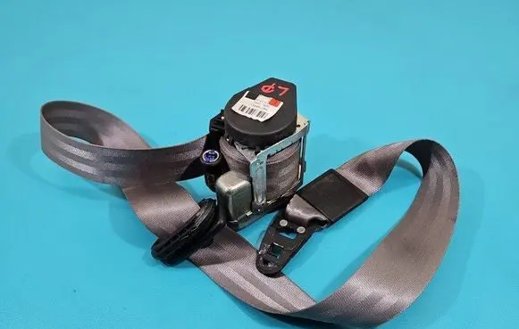 Audi A4 S4 B7 8E 8H Front seatbelt 560788401 IMPRK1471400