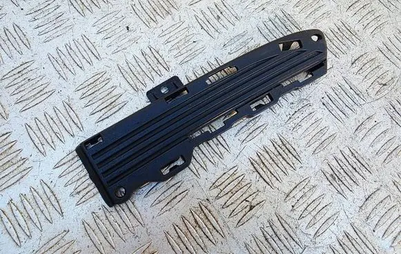 Mini One - Cooper F56 F55 Front bumper lower grill 7355240