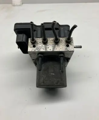 Mercedes-Benz Sprinter W906 ABS Pump A9069005502 269799 16070333661
