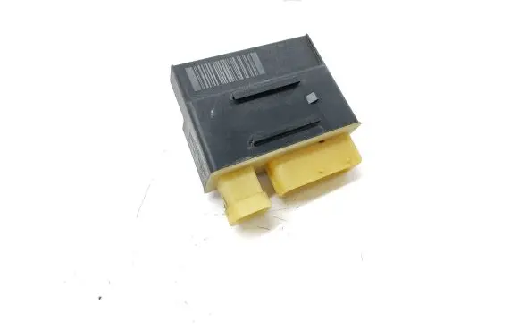 Citroen DS5 Glow plug pre-heat relay 9662570880