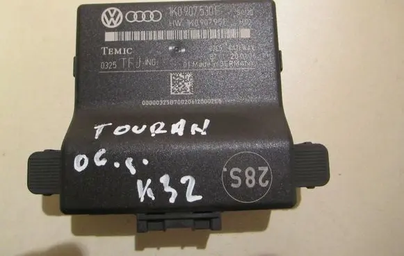 Volkswagen Touran I Gateway control module 1K0907530F