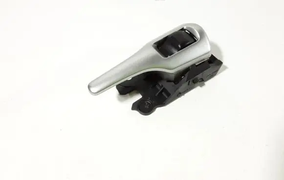 Toyota Verso Front door interior handle 62318A1 62318