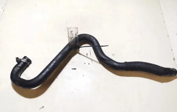 Engine coolant pipe/hose