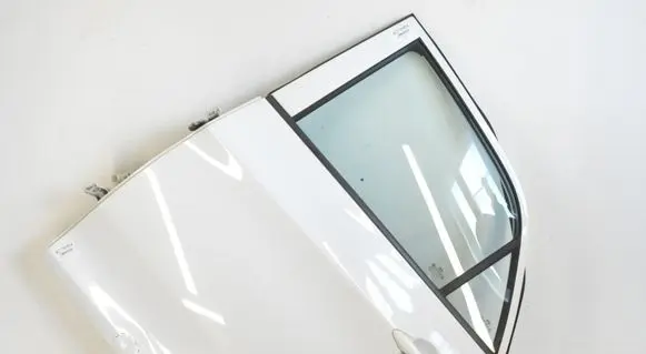 KIA Picanto Rear door 