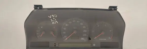 Volvo V70 Speedometer (instrument cluster) 9168144