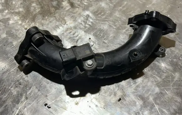 Peugeot 308 Intercooler hose/pipe 9813294880 9842117980