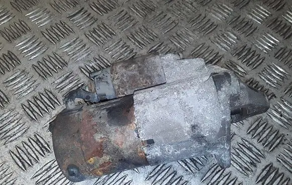 Renault Kangoo II Starter motor 8200584675b