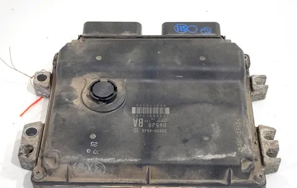 Suzuki Grand Vitara II Engine control unit/module ECU 3392065J0