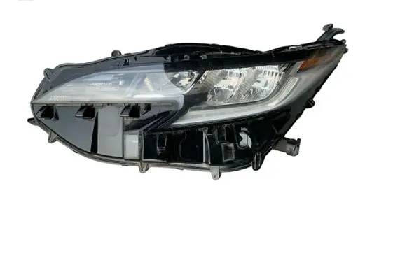 Toyota Sienna XL40 IV Headlight/headlamp