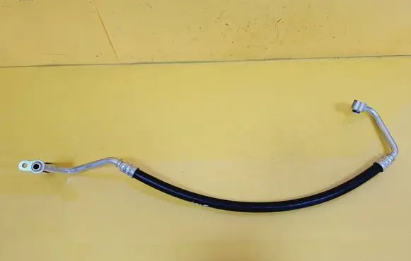 Mitsubishi Colt Air conditioning (A/C) pipe/hose 