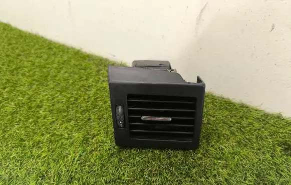 Mercedes-Benz GLK (X204) Dashboard side air vent grill/cover trim A2048305654 7404001